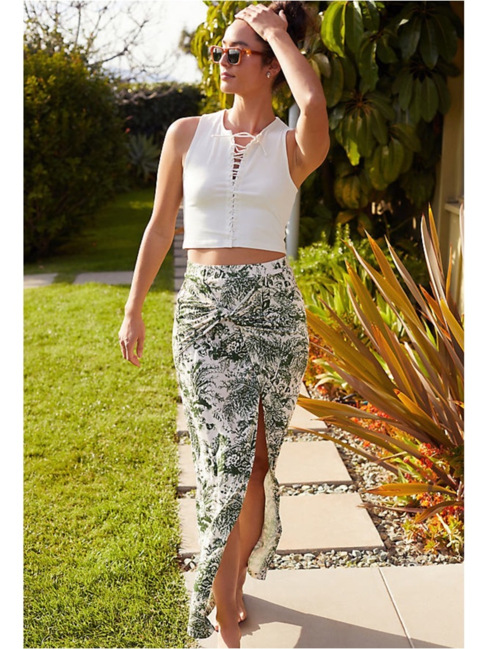 Daily Practice Anthropologie The Bluebell Island Midi Skirt Size M